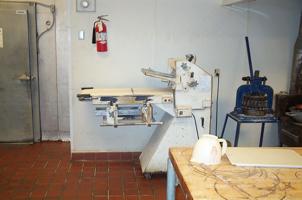 Robot pâtissier bol inox avec fouet
